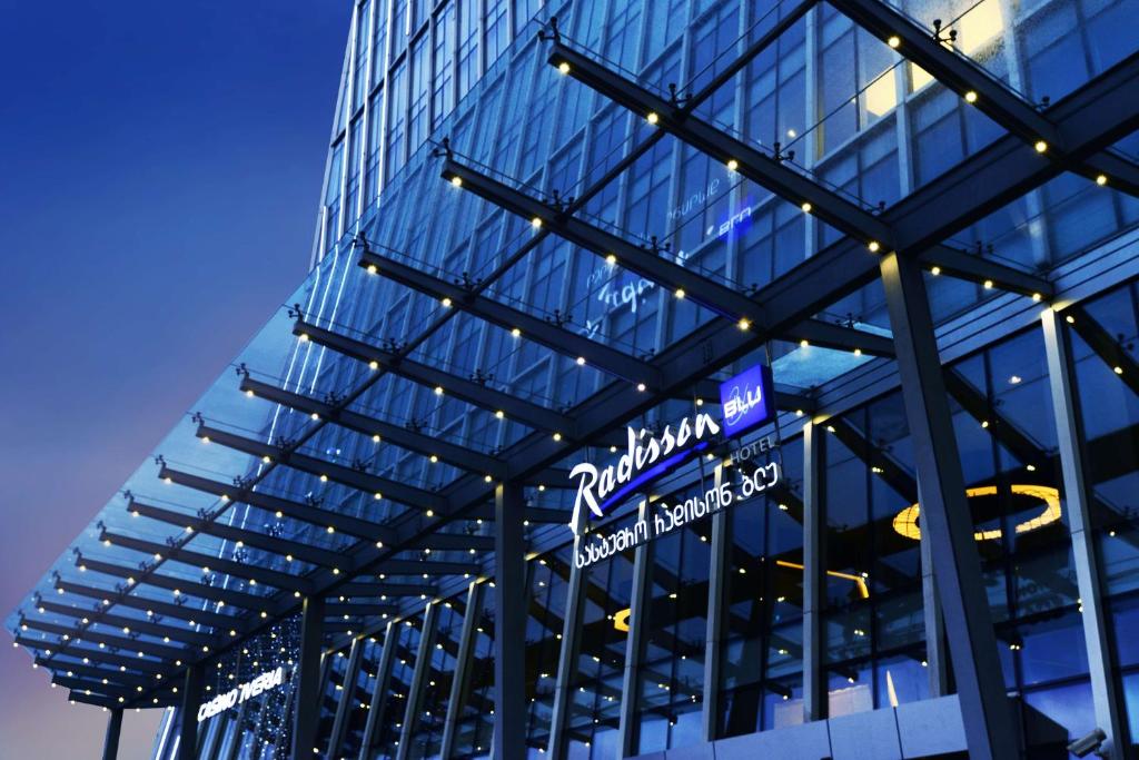 هتل Radisson Blu Batumi